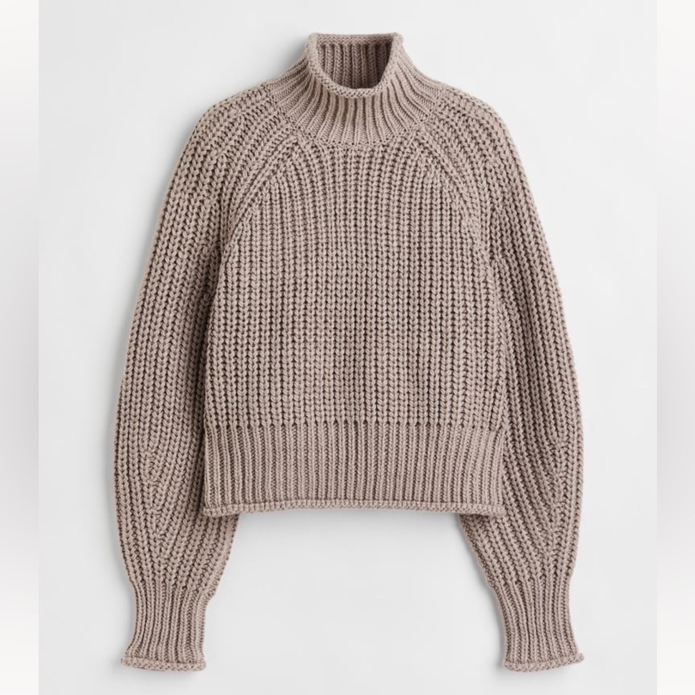 Chunky H&M Mock Neck Turtleneck Sweater 💗